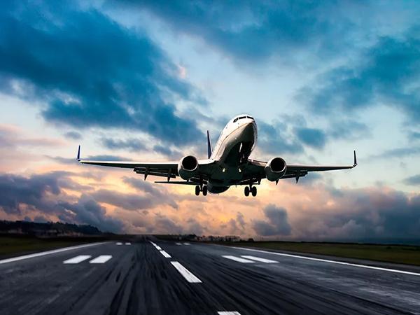 航空運(yùn)輸發(fā)展(圖1) 航空運(yùn)輸發(fā)展(圖1)