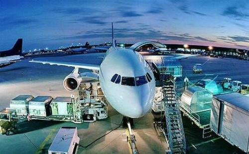 航空運(yùn)輸?shù)奶攸c(diǎn)(圖1)